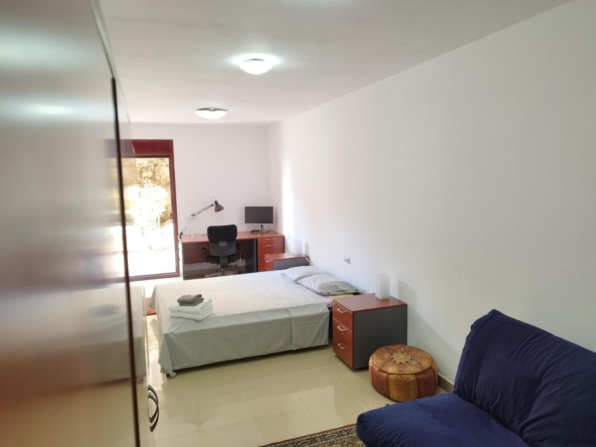 Bed and Breakfast Vivienda Vacacional Compartida Radazul Екстер'єр фото